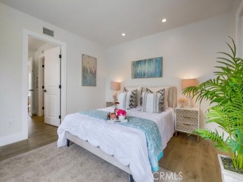 658 S Webster 4 Avenue, Anaheim, CA