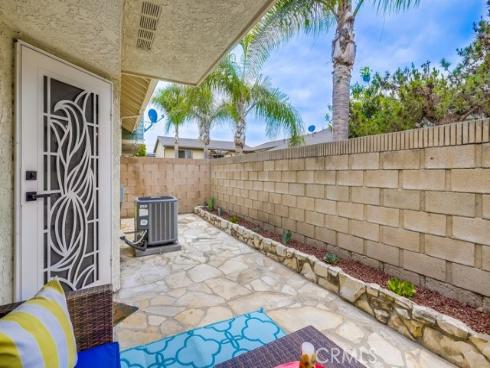 658 S Webster 4 Avenue, Anaheim, CA