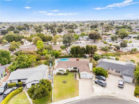 11692 Poes Street, Anaheim, CA