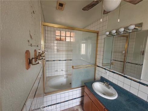 925 W Autumn Drive, Anaheim, CA