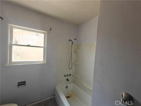 925 W Autumn Drive, Anaheim, CA