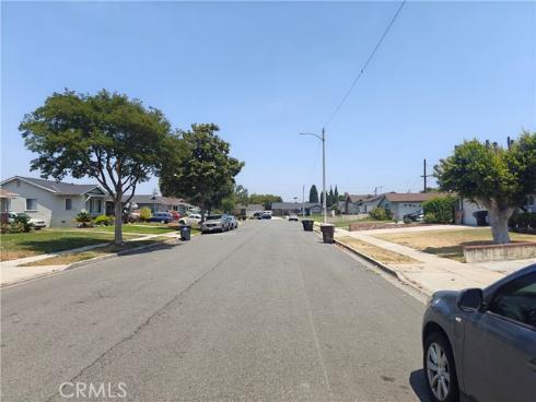 925 W Autumn Drive, Anaheim, CA