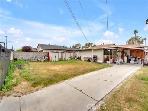 222 W Orangewood   Avenue, Anaheim, CA