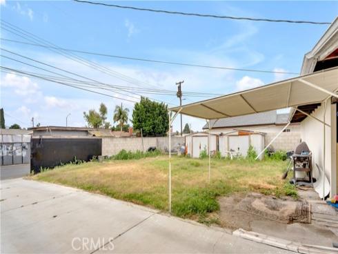 222 W Orangewood   Avenue, Anaheim, CA