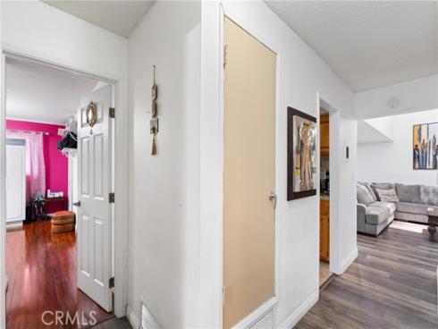 2011 W Katella 17 Avenue, Anaheim, CA