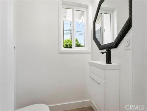 1715 E Redwood Avenue, Anaheim, CA