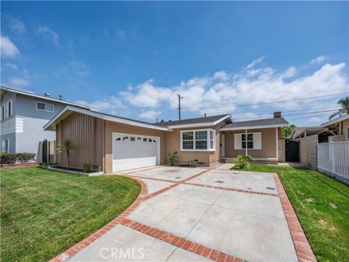 2106 E Nura Place, Anaheim, CA