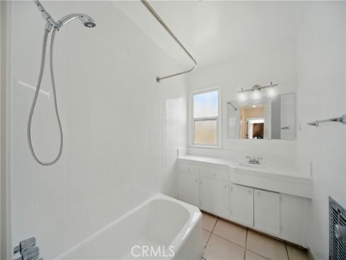 2106 E Nura Place, Anaheim, CA