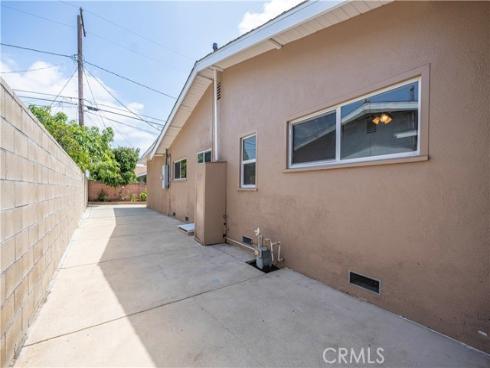 2106 E Nura Place, Anaheim, CA