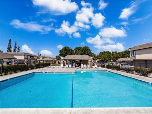 1400 E Bell 98K Avenue, Anaheim, CA