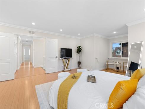 2160 S Hammatt , Anaheim, CA