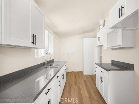 1419 W Dogwood Avenue, Anaheim, CA