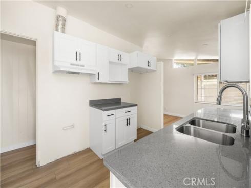 1419 W Dogwood Avenue, Anaheim, CA