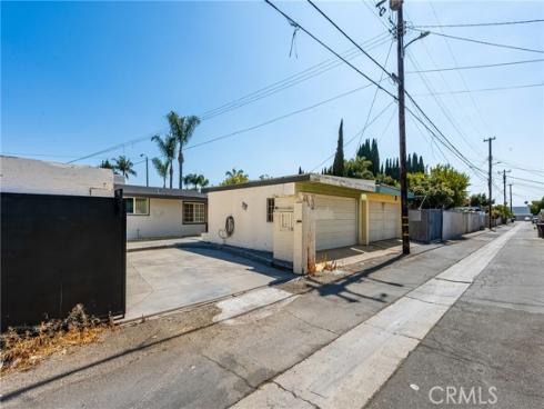 1419 W Dogwood Avenue, Anaheim, CA