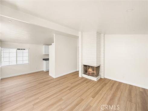 1419 W Dogwood Avenue, Anaheim, CA