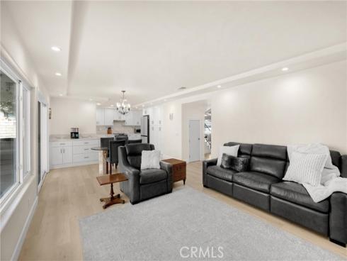 701 S Carriage Circle, Anaheim, CA