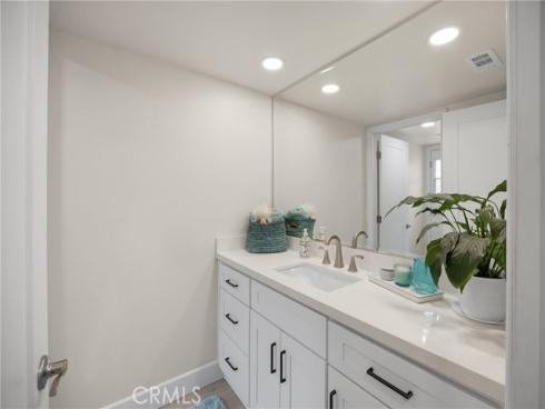 701 S Carriage Circle, Anaheim, CA