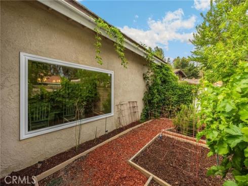 701 S Carriage Circle, Anaheim, CA