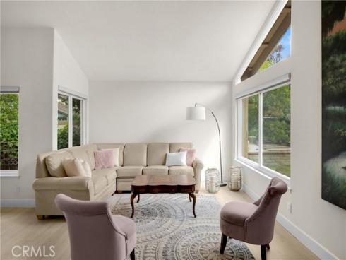 701 S Carriage Circle, Anaheim, CA