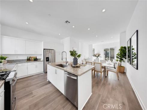 1611 W Cara Drive, Anaheim, CA