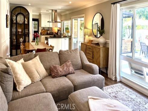 4225 E Alderdale Avenue, Anaheim, CA