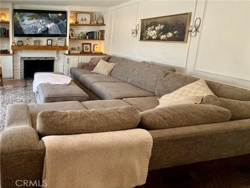 4225 E Alderdale Avenue, Anaheim, CA