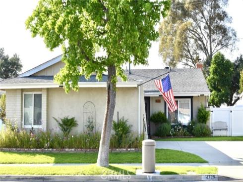 4225 E Alderdale Avenue, Anaheim, CA