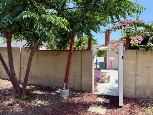 4225 E Alderdale   Avenue, Anaheim, CA