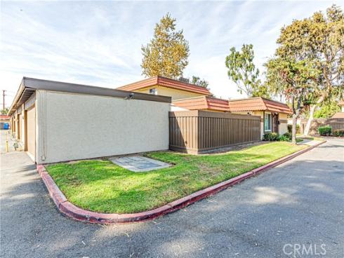 2776 W Parkdale Drive, Anaheim, CA