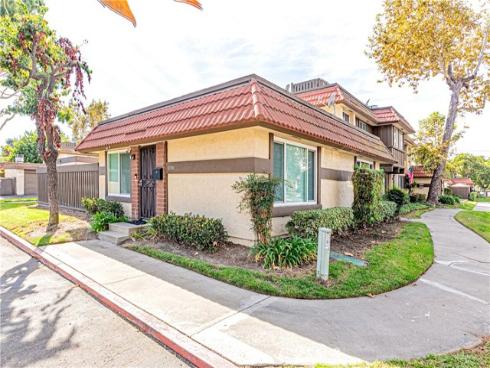 2776 W Parkdale Drive, Anaheim, CA