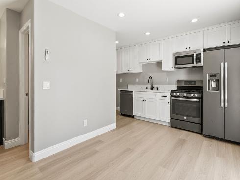 1786 S Carnelian   Street, Anaheim, CA