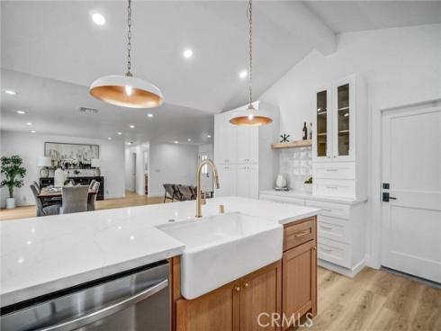 2842 E Virginia   Avenue, Anaheim, CA