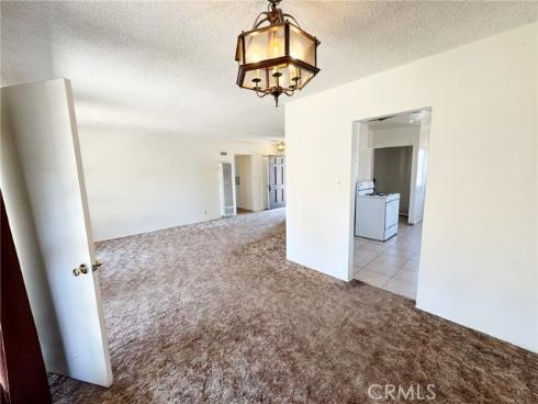 2574 W Glencrest Avenue, Anaheim, CA