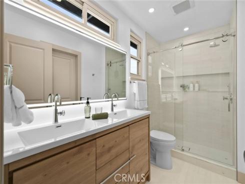 6198 E Camino Correr , Anaheim, CA