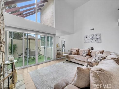 1340 S Scarborough Lane, Anaheim, CA