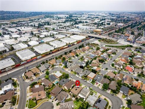 1724 N Oakwood Avenue, Anaheim, CA