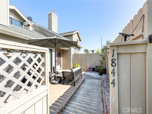1844 W Falmouth 5 Avenue, Anaheim, CA