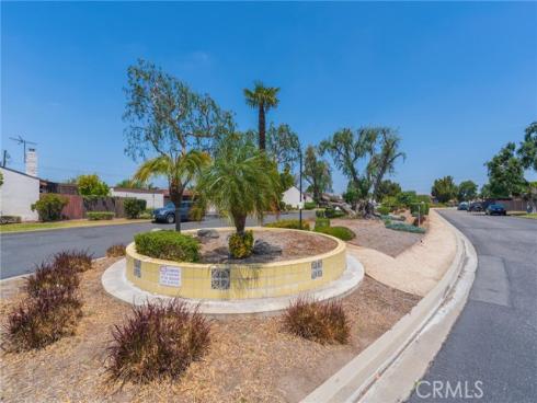 2011 W Katella  61  Avenue, Anaheim, CA