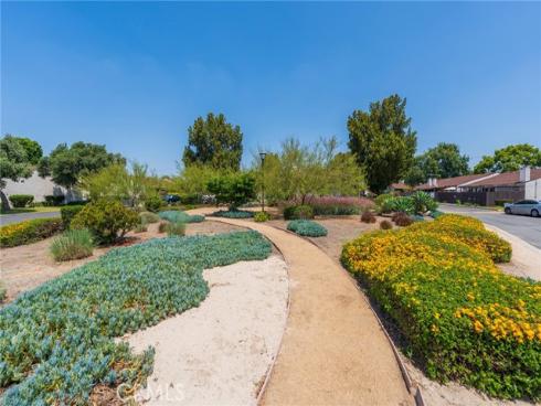 2011 W Katella  61  Avenue, Anaheim, CA