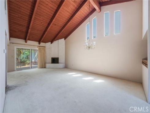 2011 W Katella  61  Avenue, Anaheim, CA