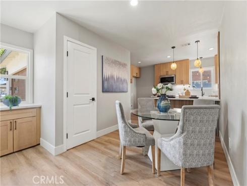 2545 W Greenacre Avenue, Anaheim, CA