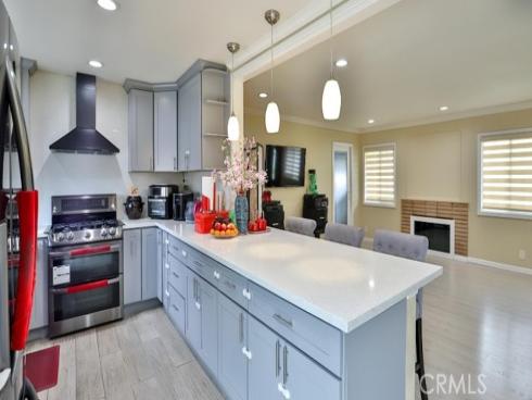 3120 W Ball Rd , Anaheim, CA