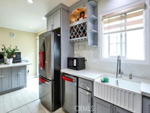 3120 W Ball Rd , Anaheim, CA