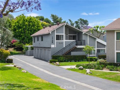 1738 N Cedar Glen  B  Drive, Anaheim, CA