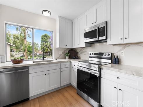 1738 N Cedar Glen  B  Drive, Anaheim, CA