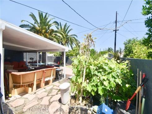 2631 W Cerritos Avenue, Anaheim, CA