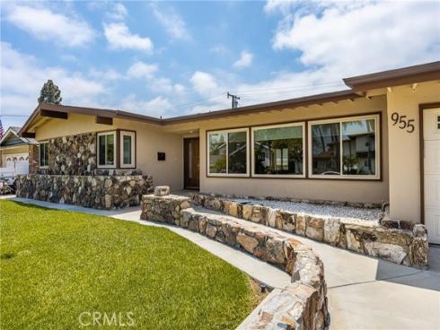 955 S Peregrine Place, Anaheim, CA
