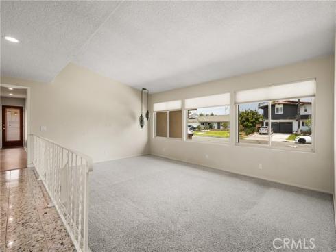 955 S Peregrine Place, Anaheim, CA