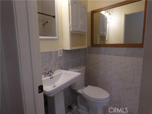 956 S Philadelphia Street, Anaheim, CA