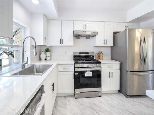 1011 N Whittier , Anaheim, CA